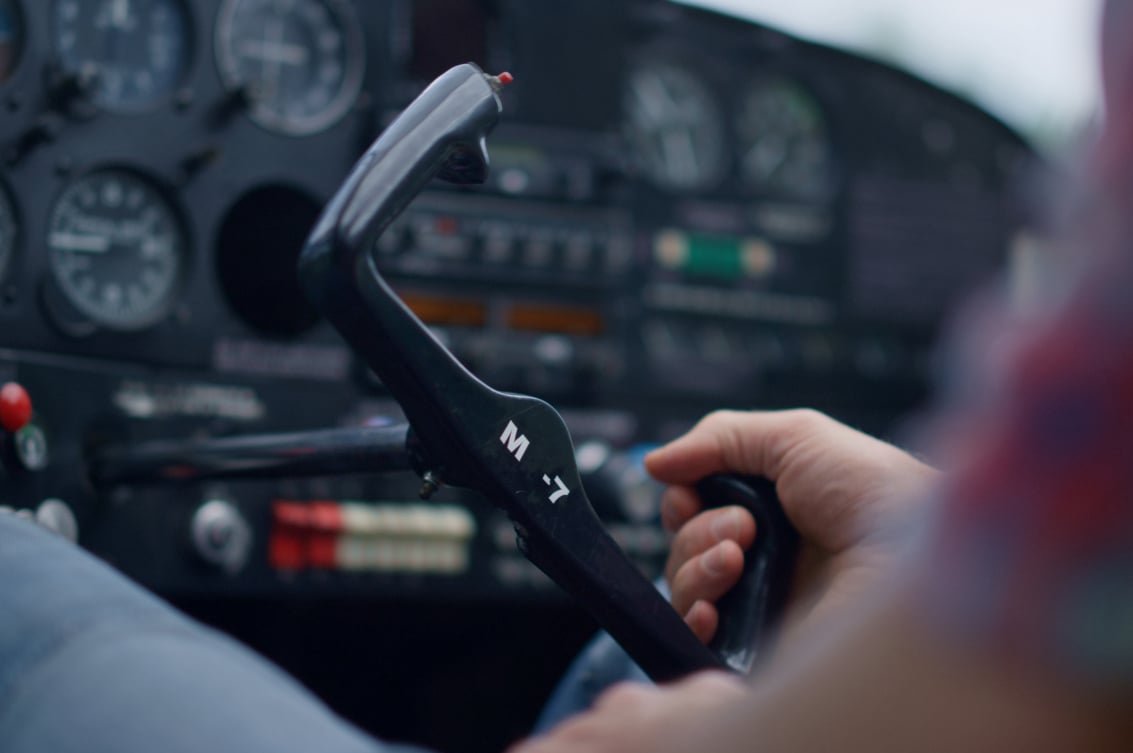 Pilotando una avioneta